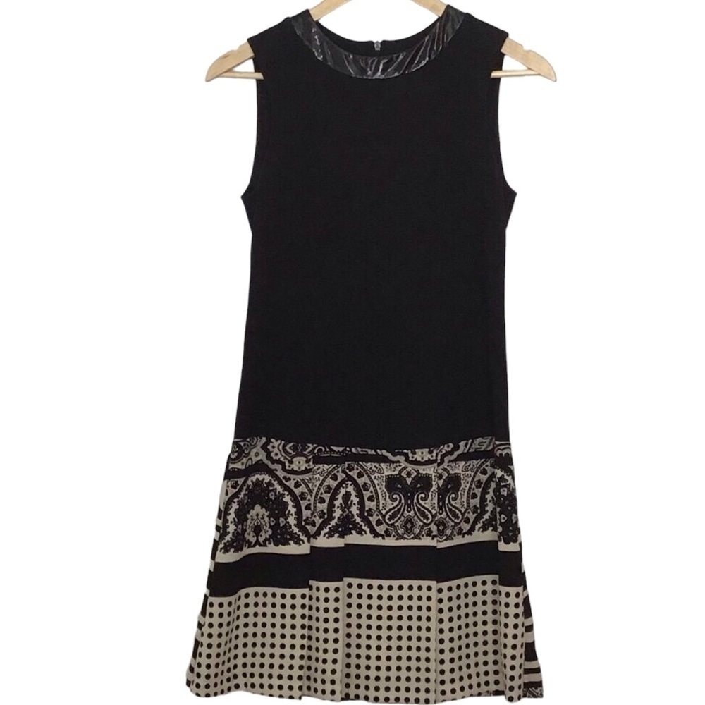 𝅺Tenax pleated BLACK ECRU classic retro dress sleeveless round neck stretchy 42